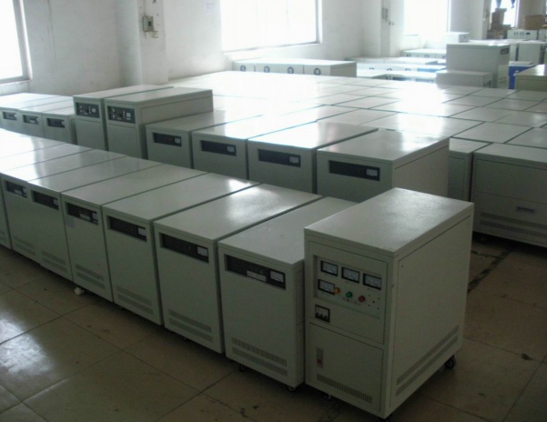 穩壓炮炮视频APP下载官方主要被作為穩壓器或電壓基準元件使用.